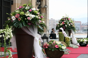 Decoración de Flores Alisma - Avilés - para boda en la Iglesia de San Pedro de Gijón