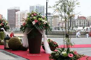 Decoración de Flores Alisma - Avilés - para boda en la Iglesia de San Pedro de Gijón