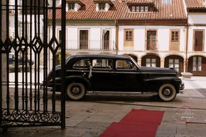 Decoración de boda en la Colegiata de Pravia