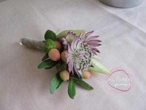 Decoración de boda en la Colegiata de Pravia