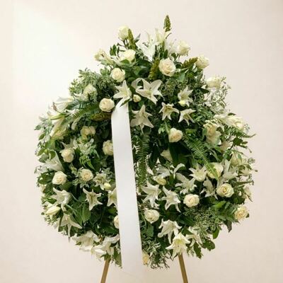 corona-funeraria-variada-flores-alisma-aviles