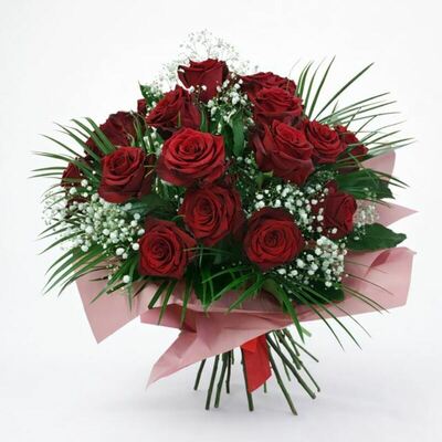 ramo-de-rosas-rojas-para-regalar-en-aviles