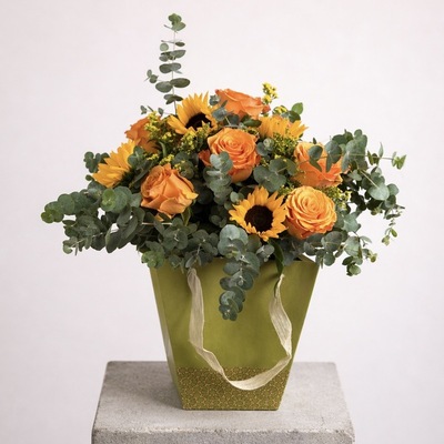 ramo-girasoles-rosas-bolsa-aviles-flores-alisma